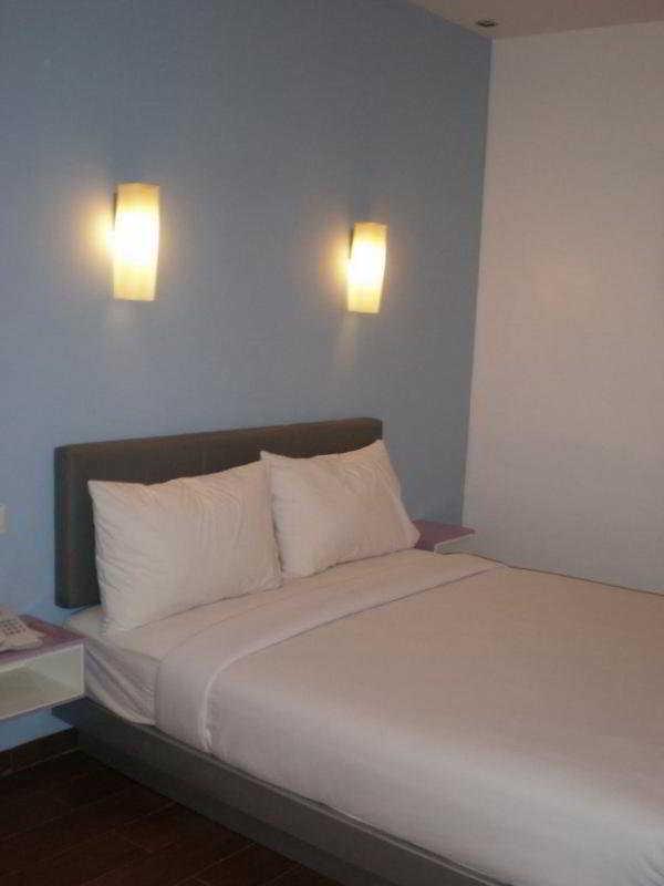 Amaris Bandara Soekarno Hatta 2*